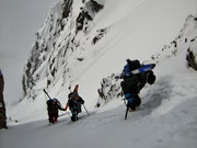 Montée du Col du Passon au début de Chamonix-Zermatt à skis Montée du Col du Passon au début de Chamonix-Zermatt à skis