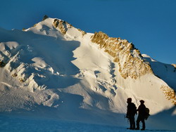 le Mont Maudit pendant la grande traversée Mont-Blanc avec un guide : le Mont Maudit pendant la grande traversée