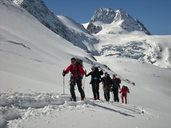 Ski de randonnée : Chamonix-Zermatt avec un guide de haute-montagne