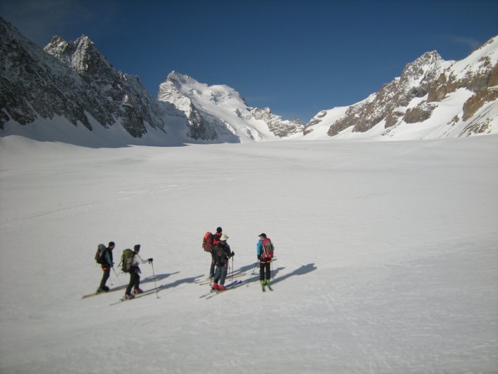 Nous entrons en Ecrins, au départ du glacier Blanc