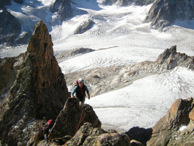 Arête Sud des Aiguilles Dorées