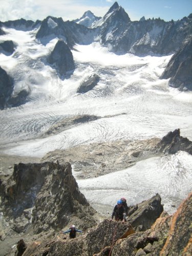 Arête Sud des Aiguilles Dorées