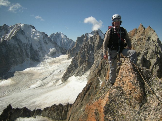 Arête Sud des Aiguilles Dorées