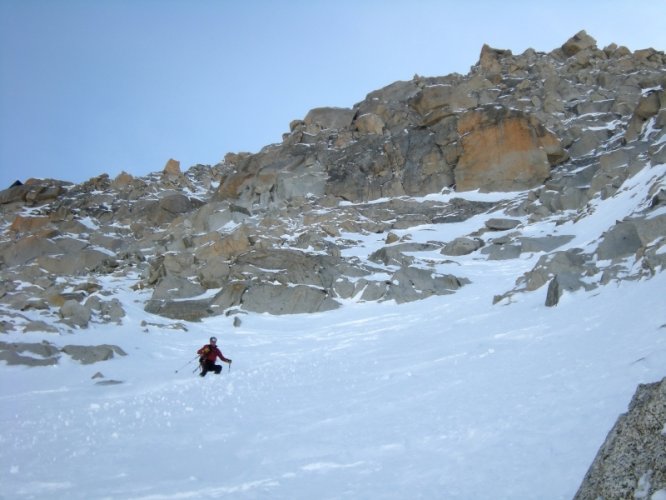 Couloir des Cosmiques à skis