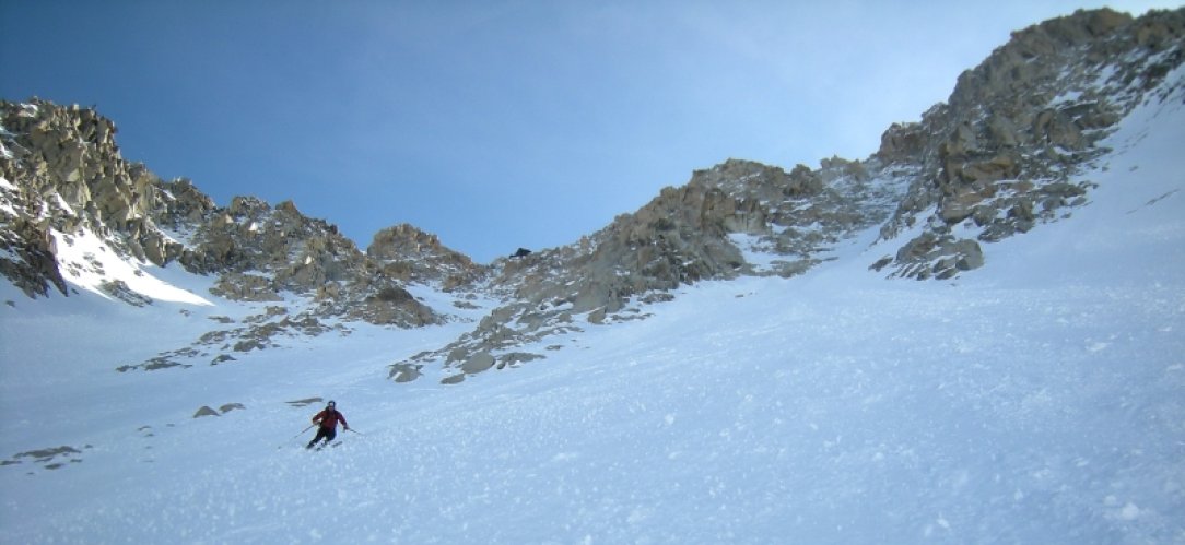 Couloir des Cosmiques à skis