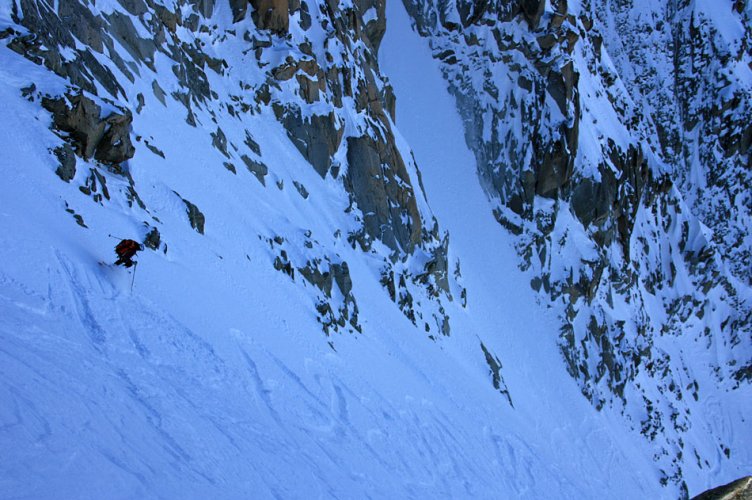 Couloir des Cosmiques à skis