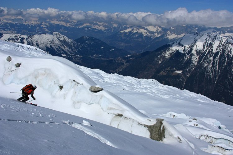 Couloir des Cosmiques à skis