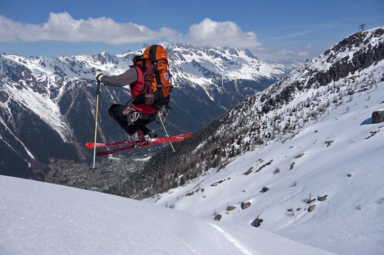 Couloir des Cosmiques à skis