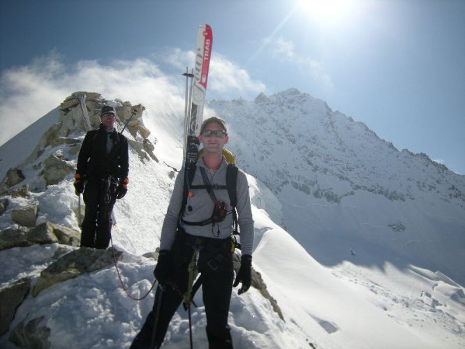 Autour de la Cabane Mountet