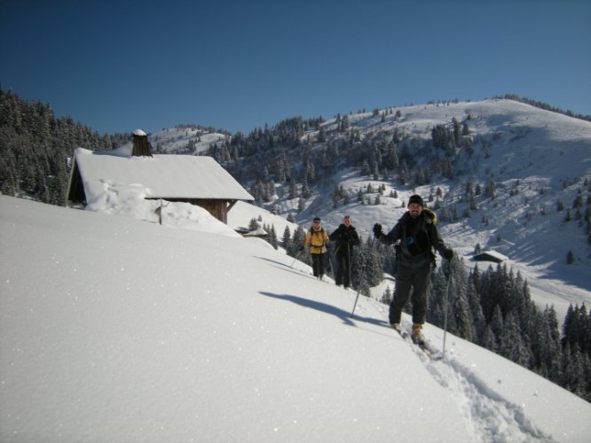 Initiation au ski de randonnée au Croisse Baulet