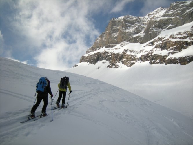 Tour du Wildstrubel à skis