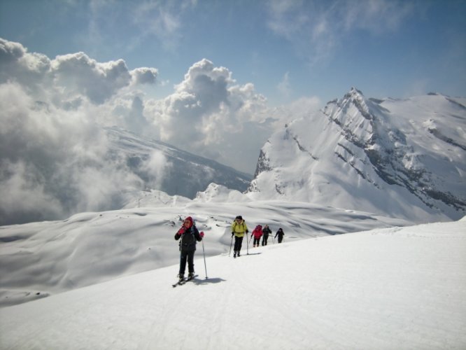 Tour du Wildstrubel à skis