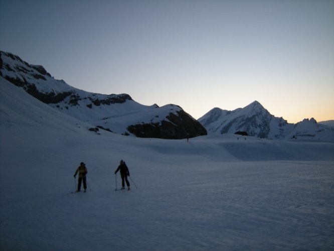 Tour du Wildstrubel à skis