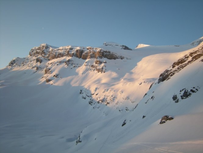 Tour du Wildstrubel à skis