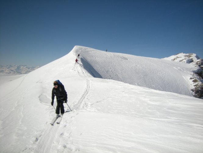 Tour du Wildstrubel à skis