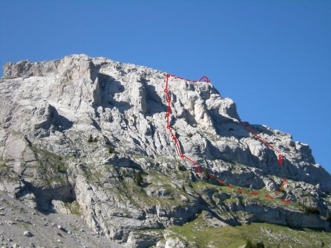 Tchao Godillo aux piliers de la pointe du Midi