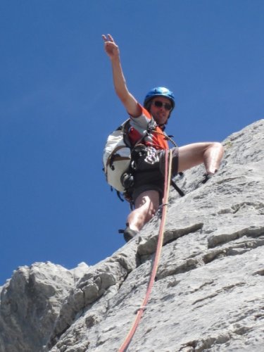 Tchao Godillo aux piliers de la pointe du Midi