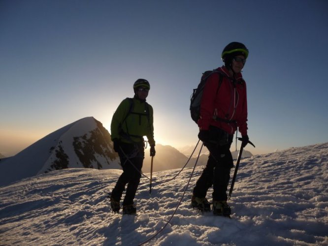 Ascension du Nadelhorn