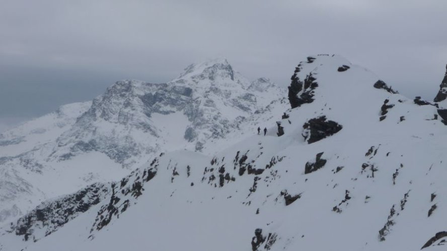 Traversée des 4000 du Mont-Rose à ski