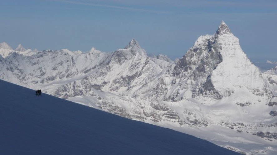 Traversée des 4000 du Mont-Rose à ski