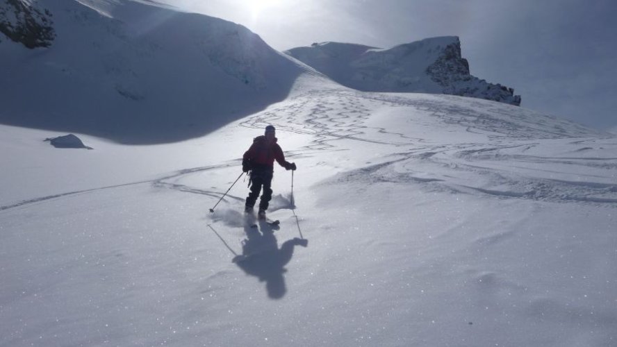 Traversée des 4000 du Mont-Rose à ski