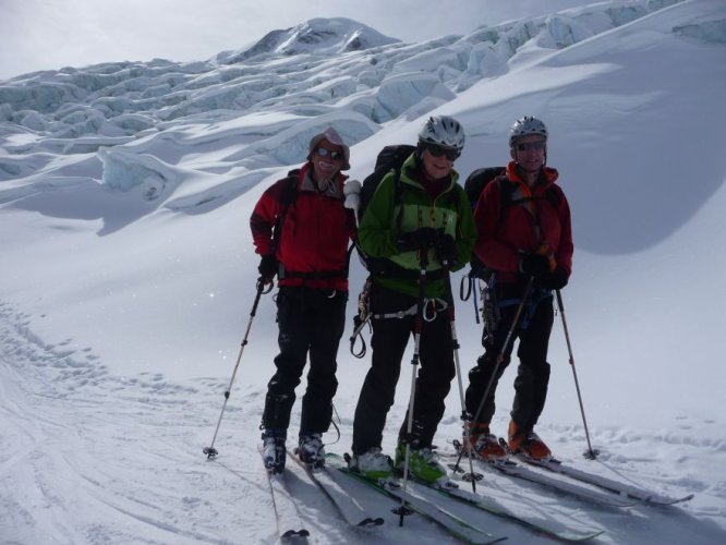 Traversée des 4000 du Mont-Rose à ski