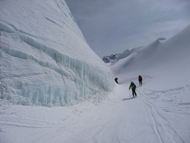 Traversée des 4000 du Mont-Rose à ski