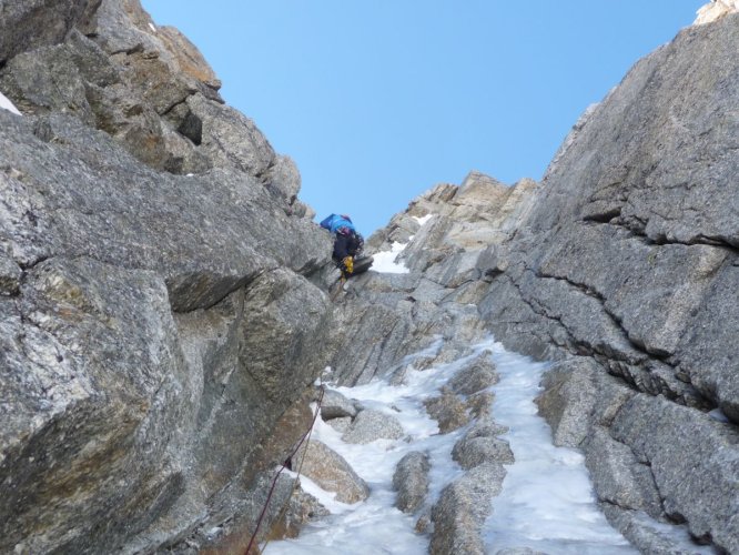 La fin de la goulotte plus étroite