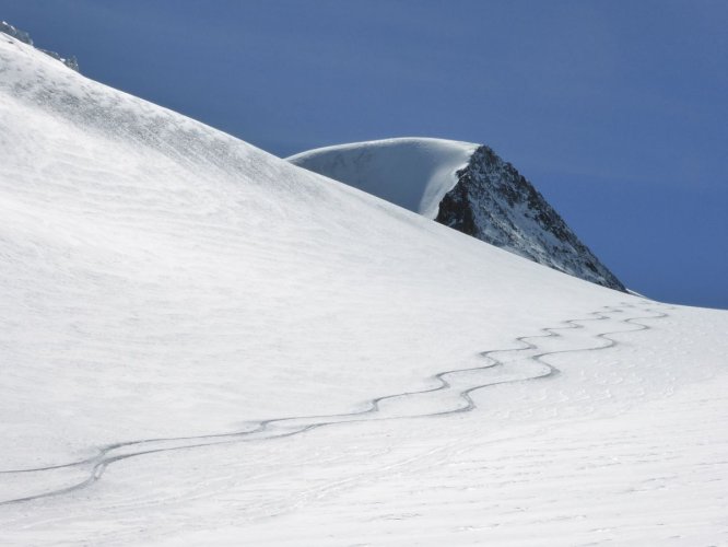 Descente du Süstenhorn