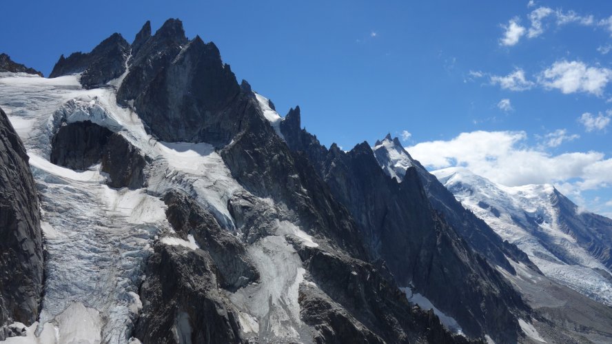 Les Aiguilles de Chamonix