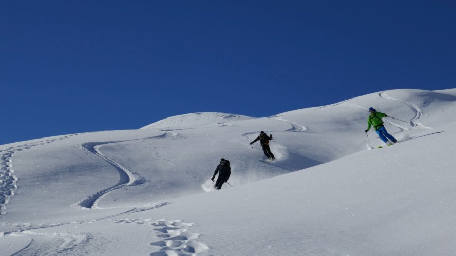 Super neige dans les versants nord