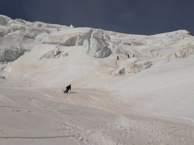 Une drôle d'ambiance avec le sable