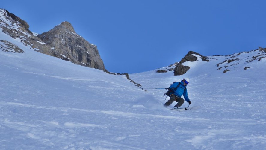 Et un beau couloir à 40° versant Nord-Est de Ammertegrat