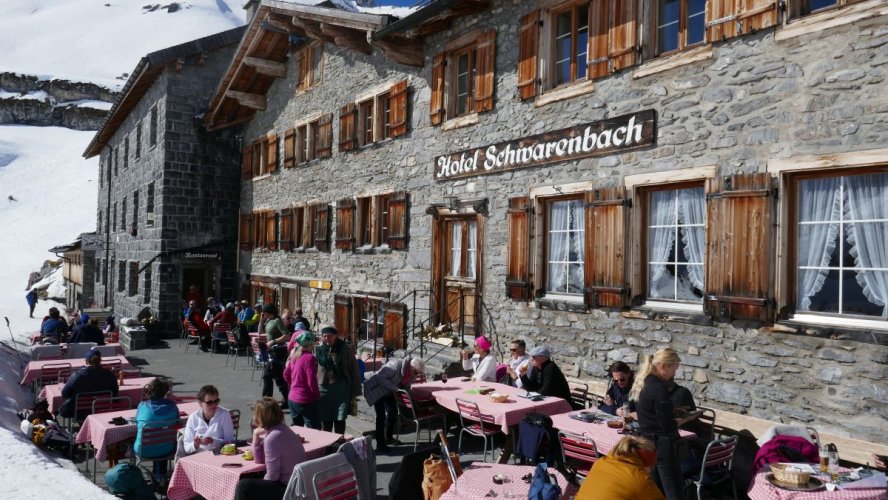 Détente et Röstis à l'hôtel Schwarenbach