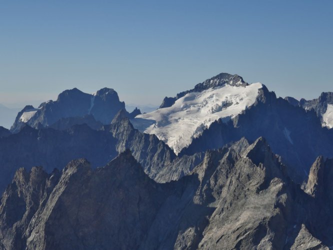 Barre des Ecrins, Pelvoux plus au sud