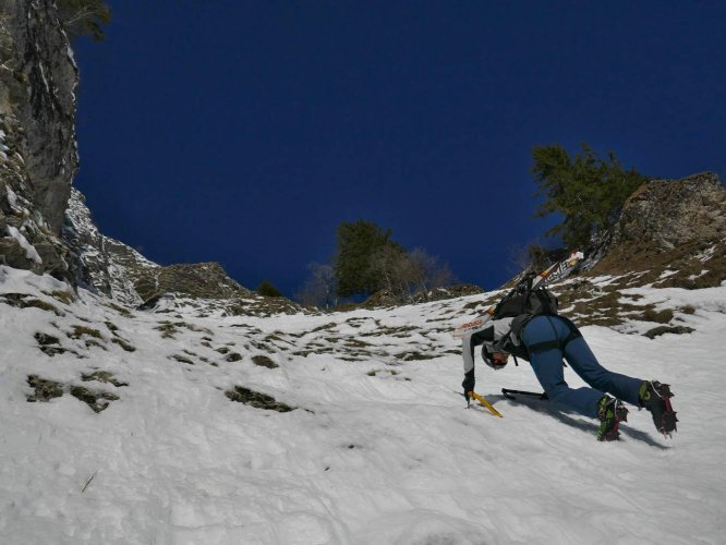 Montée du couloir Est de la Cime de Février