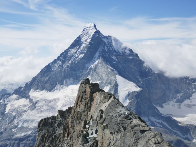 Pointe de Zinal et Matterhorn