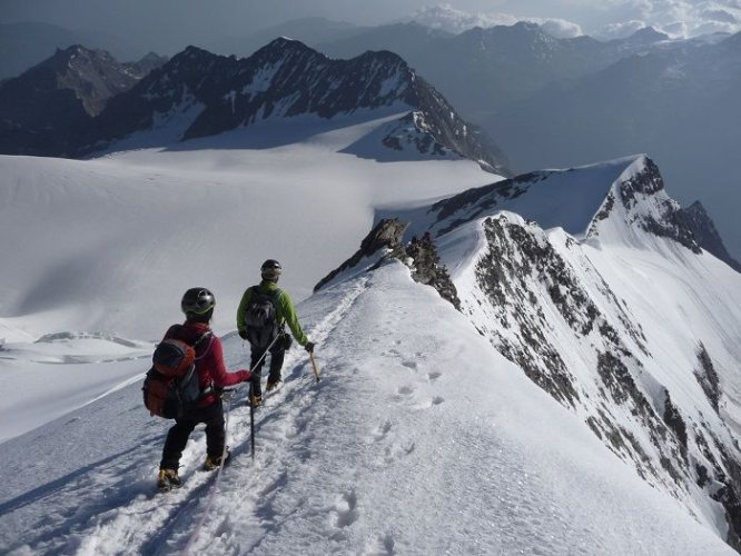 Descente du Nadelhorn