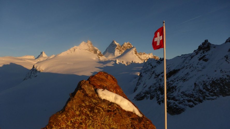 Depuis Bertol pendant la haute-route en avril