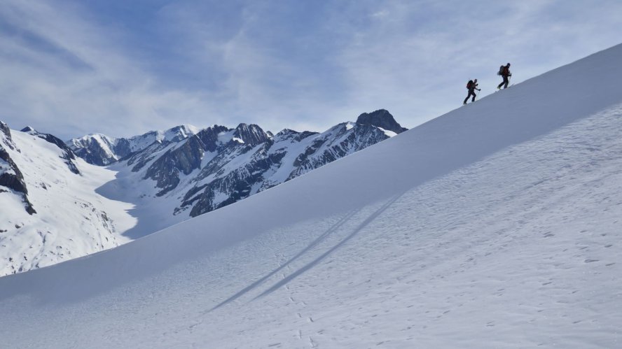 Magnifiques conditions de ski pour la traversée du Mont-Tondu