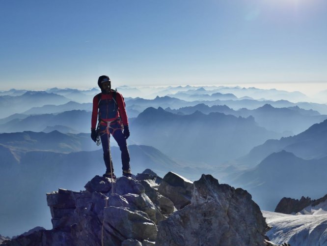 Au sommet de la Meije mi-juillet, de superbes conditions