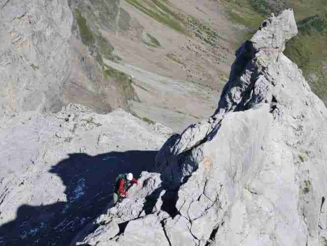 L'arête du Doigt à la pointe Percée, une belle classique calcaire