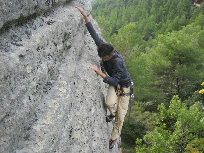 Plaisir du geste en escalade à Saumane, Vaucluse