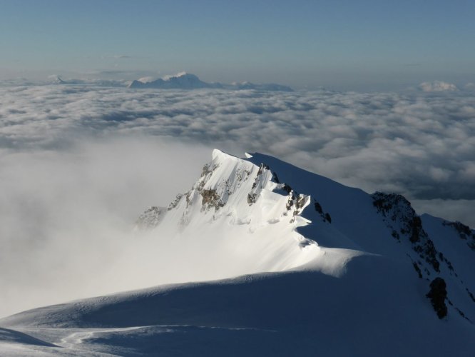Le Mont-Blanc de Courmayeur fin juin
