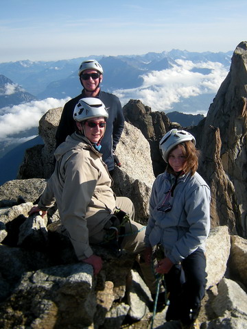Au sommet de l'aiguille du Tour dans le massif du Mont-Blanc