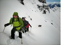 Montée au col du Meitin pendant la haute-route Chamonix Zermatt