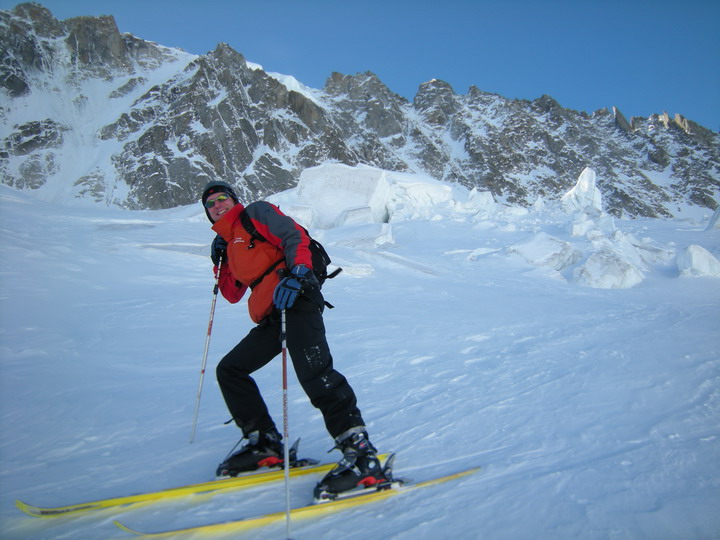 Passage au pied des faces nord du bassin d'Argentière en direction du col d'Argentière