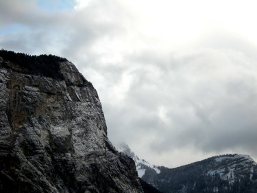 22 novembre : belle chute de neige vue de Magland sur la Tête Louis Philippe