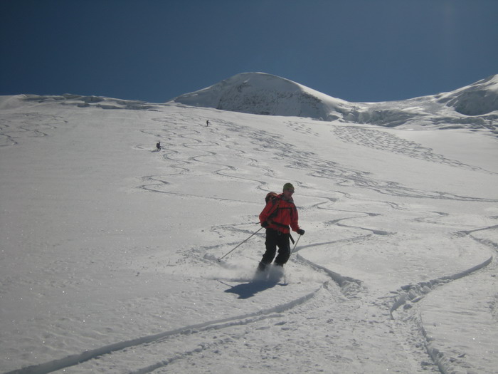 Zermatt : Descente du Schwarztor à skis