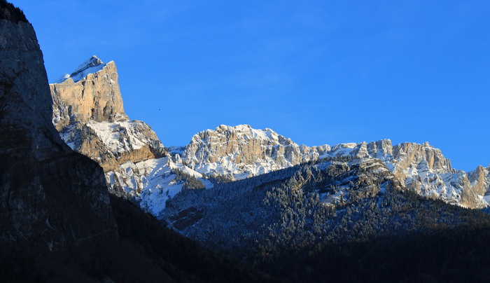 Le pilier de la Croix de Fer vers le 20 novembre